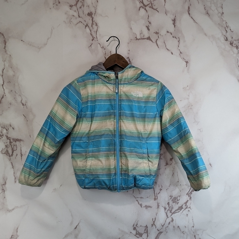 The North Face Coat Girls 6 XS Blue Gray Puffer Perrito Reversible Jacket